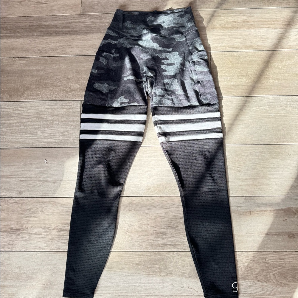 Bombshell Sportswear Gray Camo Leggings